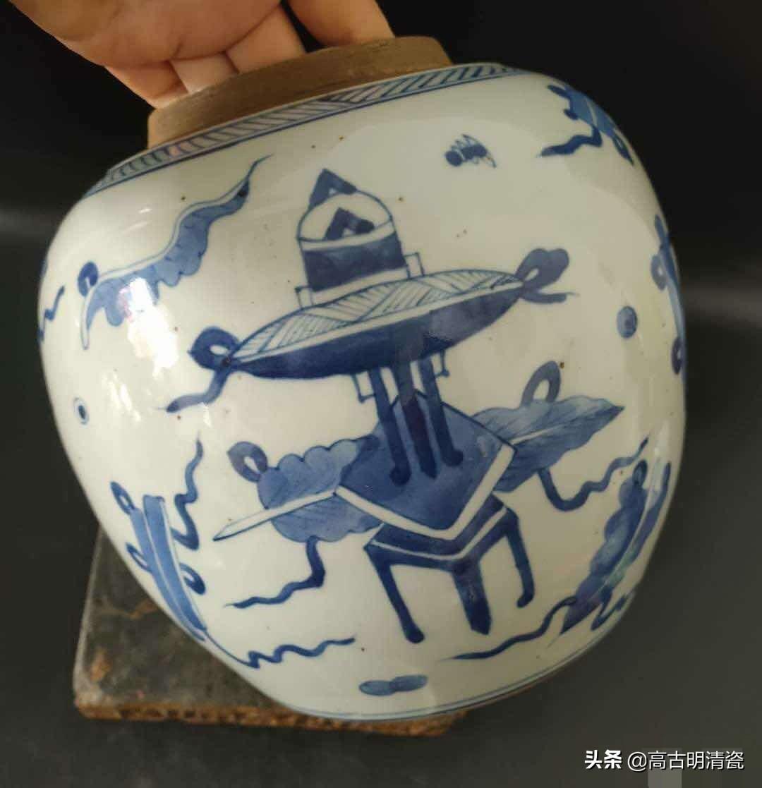 官窑瓷器（皇家美器·明清官窑瓷器精选）